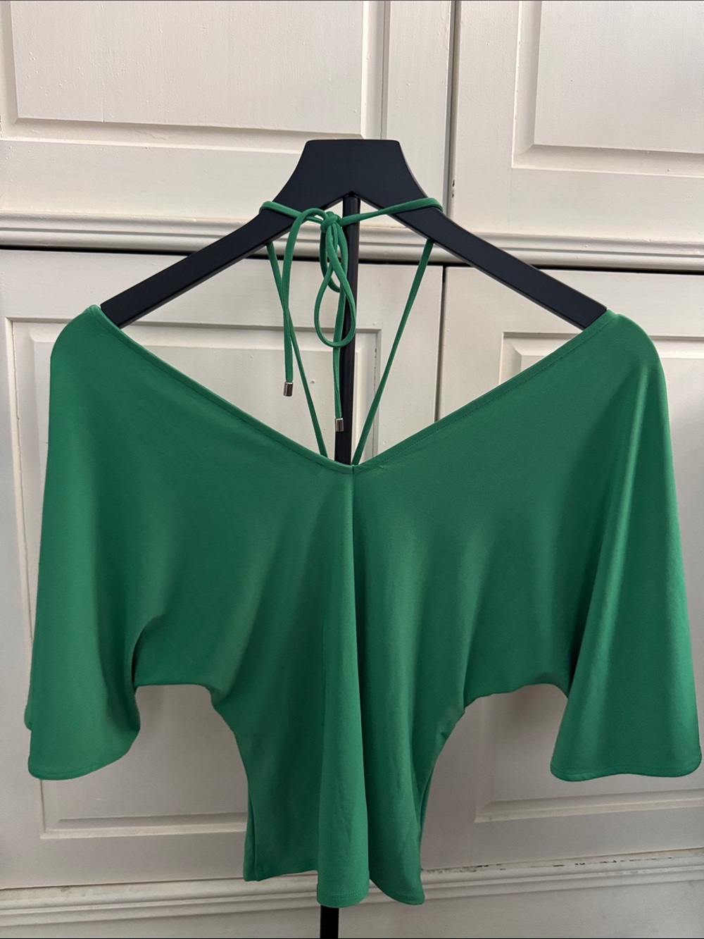 Bright Green Ruched Back V-Neck - Picture 3 of 4